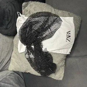 Zara rhinestone mesh quilted headband NWT Zara | Accessories | Bloggers Fave Zara Rhinestone Headband  main image 3